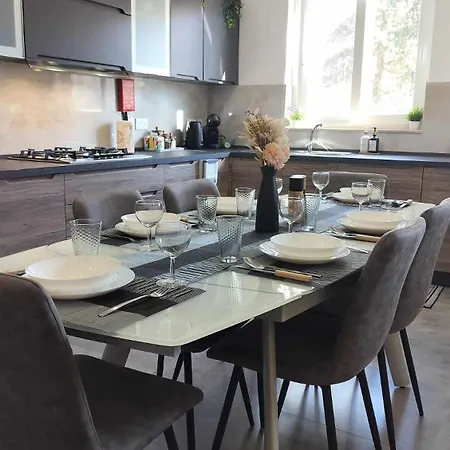 Trident Cove Apartment