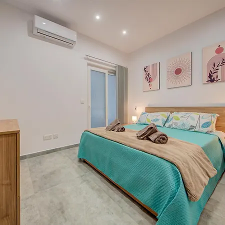 Trident Cove Marsaxlokk