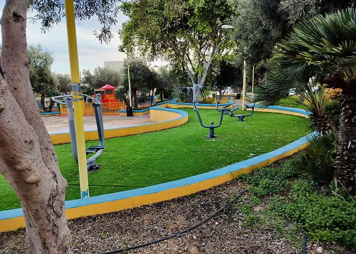 아파트 Trident Cove 마르사실로크