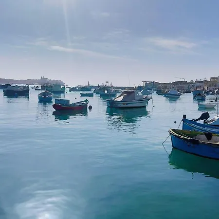 Apartment Trident Cove