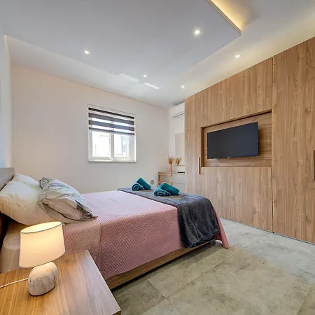 Trident Cove * Marsaxlokk