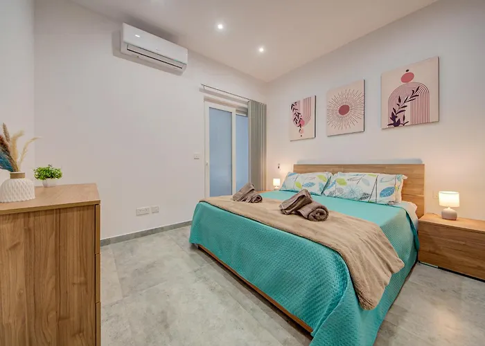 Trident Cove Marsaxlokk