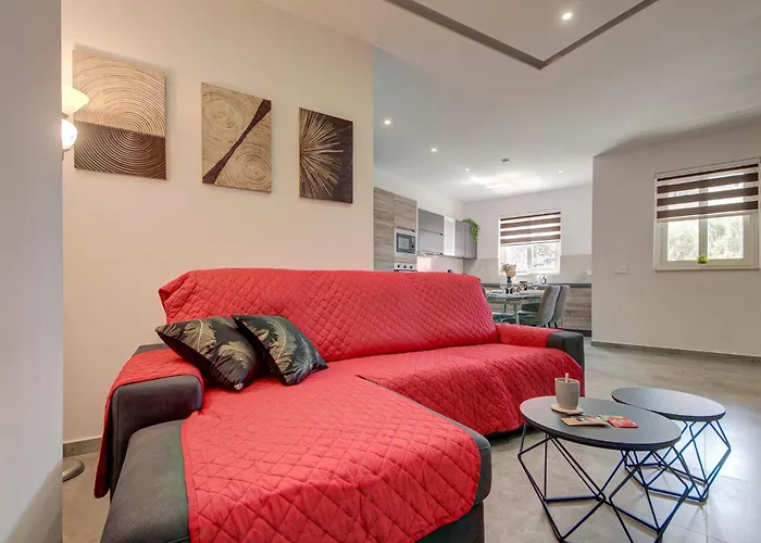 Trident Cove Apartament