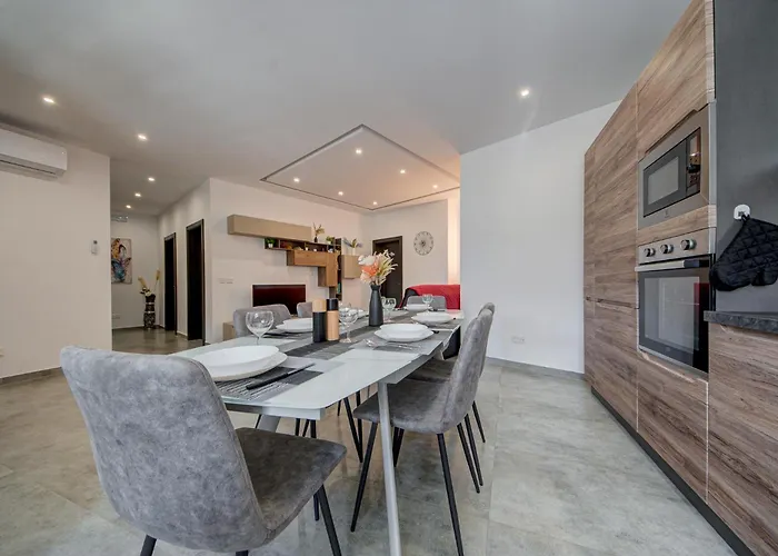 Trident Cove Apartament *